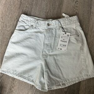 New ZARA Mom Short High Rise